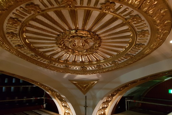 Royal opera house 600x400 1