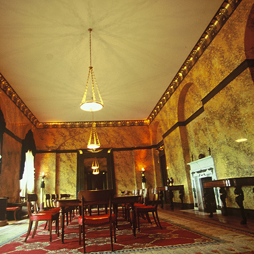 Egyptian diningrm Goodwood colour